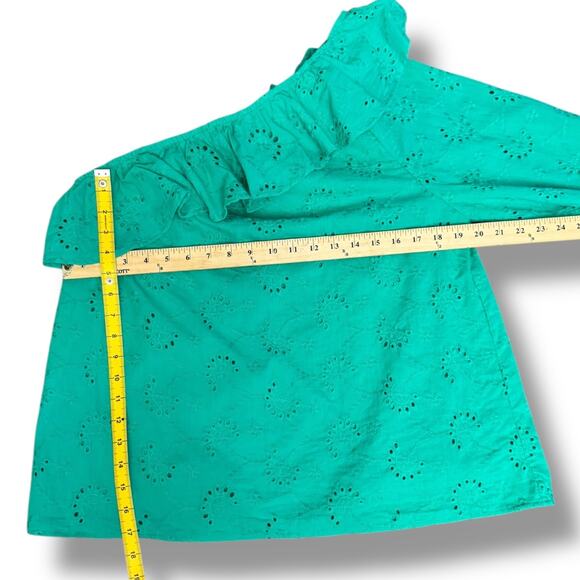 177. ENTRO | Eyelet One Sleeve Green Ruffle Blouse Size Large - Picture 7 of 7